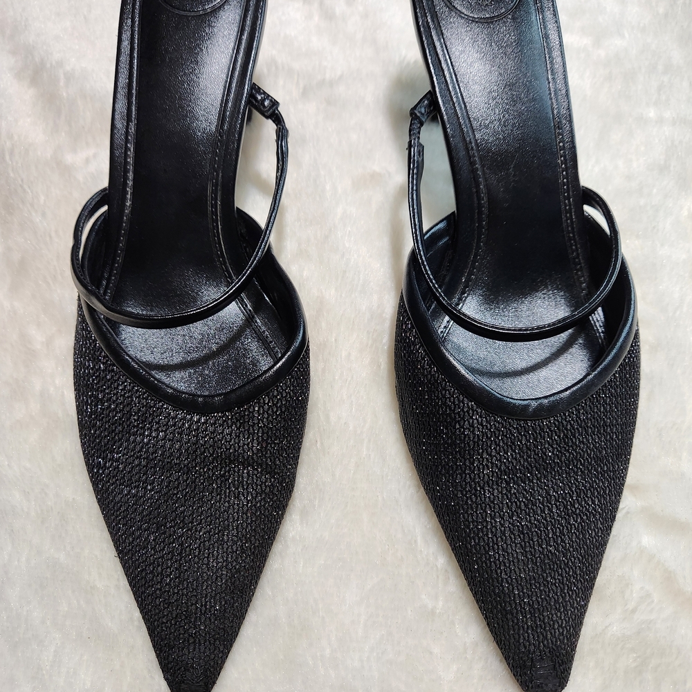 Zara Black Textured Pointed Heels - Picture 2 of 8
